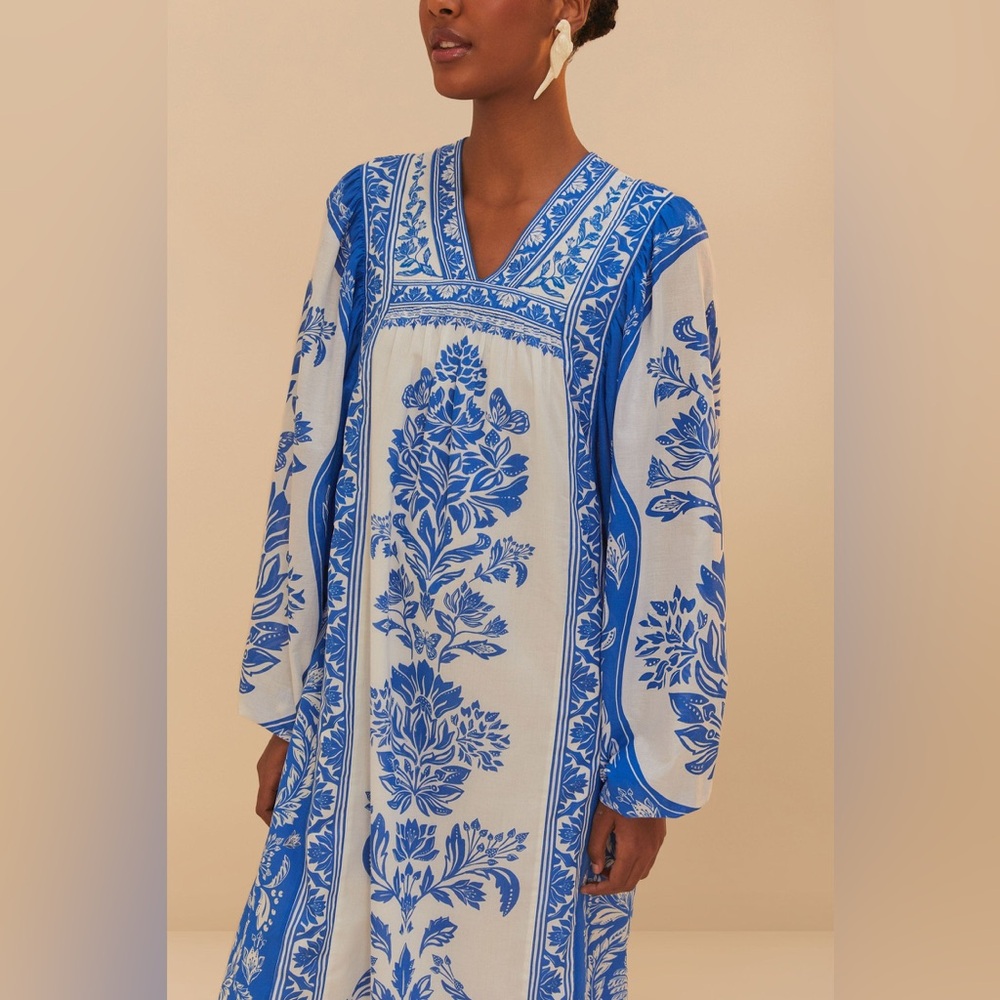 Farm Rio Off-White Delicate Tapestry Long Sleeve Maxi Dress - Picture 5 of 10